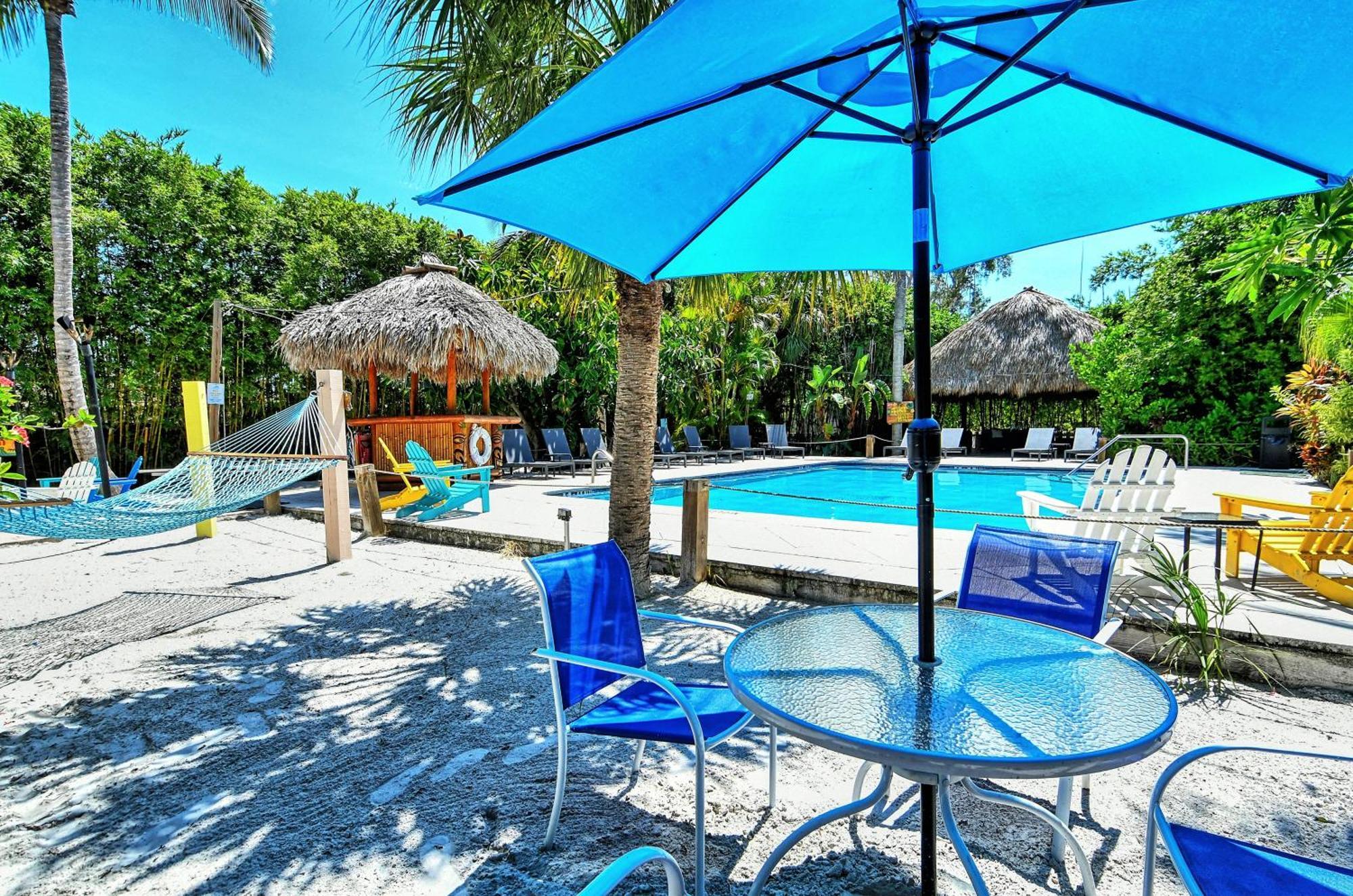 Siesta Key Palms Resort Sarasota Exterior foto